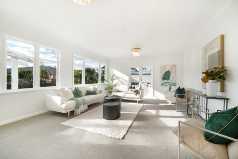 Photo of property in 10 Elizabeth Avenue, Heretaunga, Upper Hutt, 5018