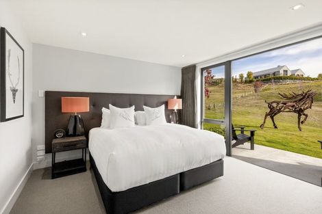 Photo of property in 4 Owen Marshall Lane, Arrowtown, 9371