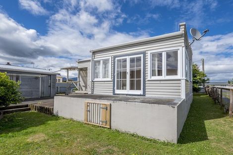 Photo of property in 629 Queen Street East, Levin, 5510