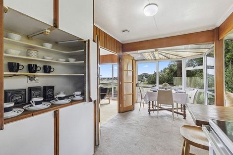Photo of property in 15 Spur Grove, Titahi Bay, Porirua, 5022