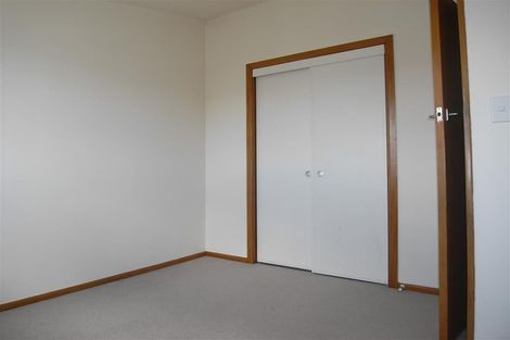Photo of property in 2/5 Powell Street, Avondale, Auckland, 1026