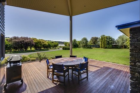 Photo of property in 18 Scarrott Road, Bay View, Napier, 4104