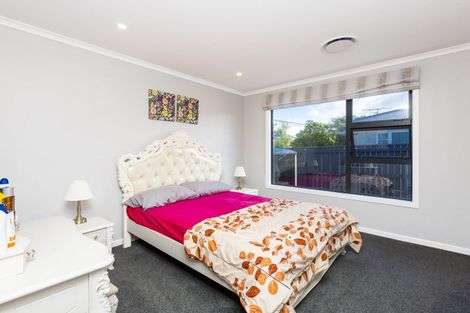 Photo of property in 4a Golders Road, Elderslea, Upper Hutt, 5018