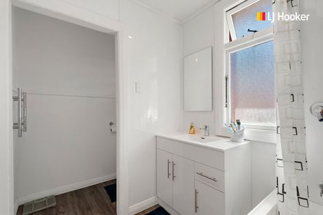 Photo of property in 8 Hawthorn Avenue, Mornington, Dunedin, 9011