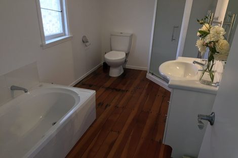 Photo of property in 86 Buller Street, New Plymouth, 4312