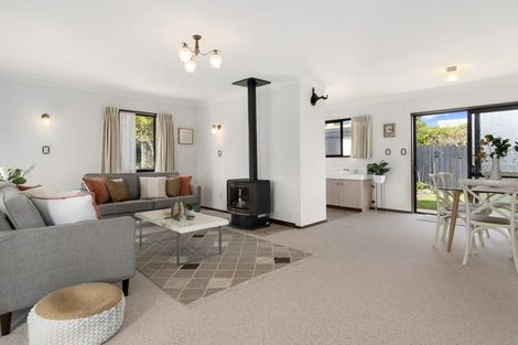 Photo of property in 2 Clivedene Street, Matua, Tauranga, 3110