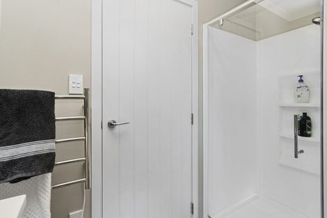 Photo of property in 16 Chestnut Close, Kelvin Grove, Palmerston North, 4414