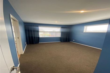 Photo of property in 30 Packard Crescent, Halswell, Christchurch, 8025