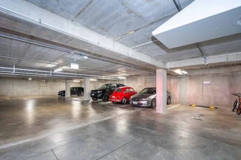 Photo of property in 406/246 Khyber Pass Road, Grafton, Auckland, 1023