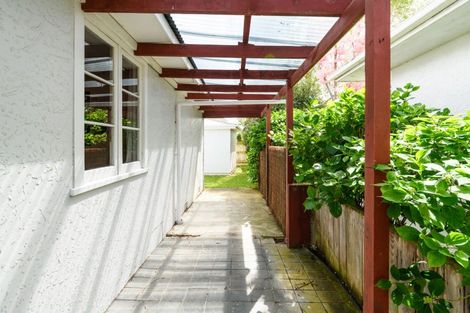 Photo of property in 26 Galway Avenue, Hokowhitu, Palmerston North, 4410