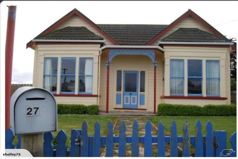 Photo of property in 27 Main Road, Owaka, 9535
