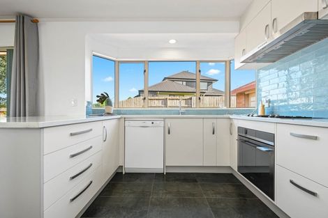 Photo of property in 40 Bartholomew Drive, Nawton, Hamilton, 3200