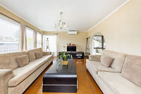 Photo of property in 20 Addington Avenue, Manurewa, Auckland, 2102