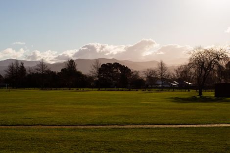 Photo of property in 12 Wyndham Street, Carterton, 5713