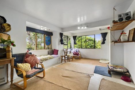 Photo of property in 131 Colwill Road, Massey, Auckland, 0614