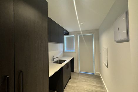 Photo of property in 18 Malvina Place, Bucklands Beach, Auckland, 2014