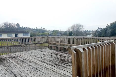 Photo of property in 10 Hewlett Road, Massey, Auckland, 0614