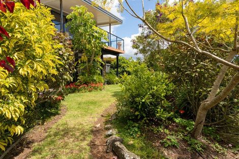 Photo of property in 33 Hihitahi Rise, Paihia, 0200
