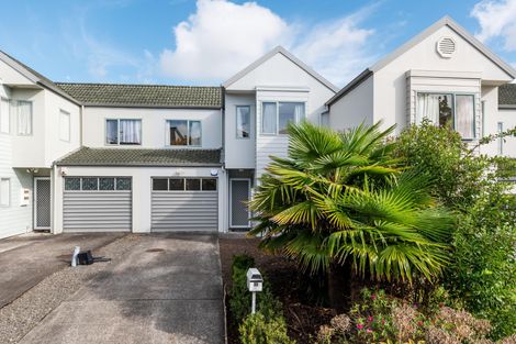 Photo of property in 25 Stephen Avenue, Henderson, Auckland, 0610