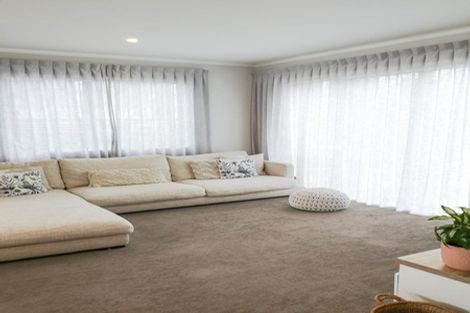 Photo of property in 60 Mapou Road, Hobsonville, Auckland, 0616