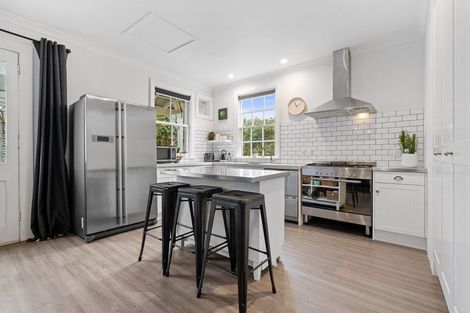 Photo of property in 4 Solway Street, Solway, Masterton, 5810