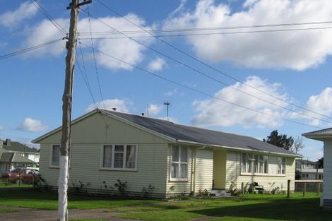 Photo of property in 13 Ingram Crescent, Otara, Auckland, 2023