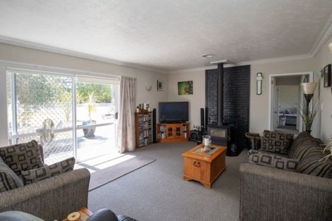 Photo of property in 71 Pipiroa Road, Ngatea, 3503