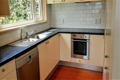 Photo of property in 9 Macmillan Avenue, Cashmere, Christchurch, 8022