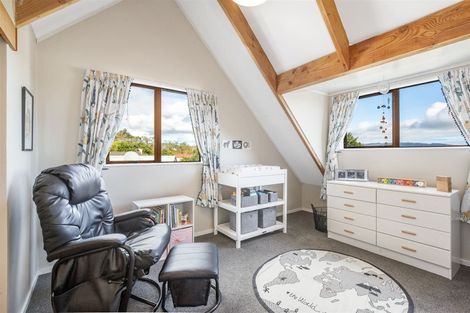 Photo of property in 5 Bobstay Lane, Whitby, Porirua, 5024