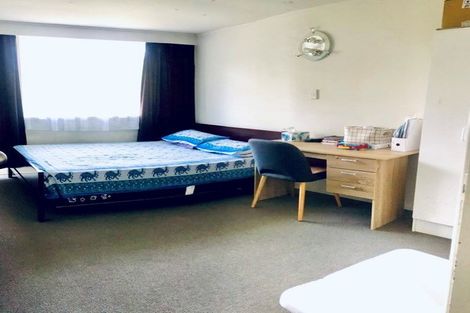 Photo of property in 3/10 Walpole Avenue, Hillpark, Auckland, 2102