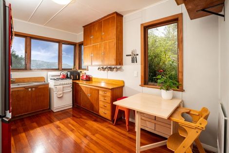 Photo of property in 25 Prospect Terrace, Johnsonville, Wellington, 6037