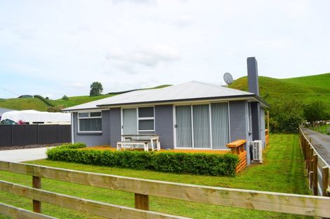 Photo of property in 18 Church Street, Tirau, 3410