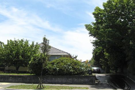 Photo of property in 323 Wainoni Road, Avondale, Christchurch, 8061