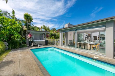 Photo of property in 35 Pounamu Avenue, Greenhithe, Auckland, 0632