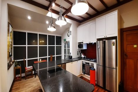 Photo of property in 361 Karori Road, Karori, Wellington, 6012