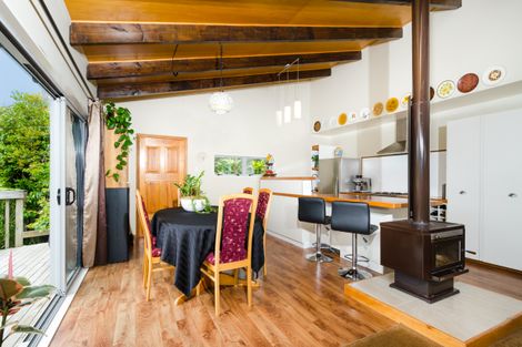 Photo of property in 43 Mcentee Road, Waitakere, Auckland, 0816