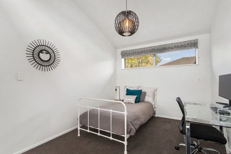 Photo of property in 26 Riverwood Boulevard, Redwood, Christchurch, 8051