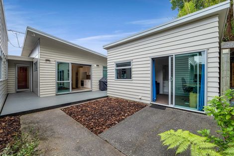 Photo of property in 4 Cherry Lane, Hurdon, New Plymouth, 4310