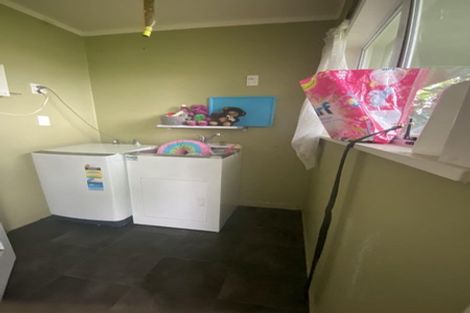 Photo of property in 10 Hooks Road, Manurewa, Auckland, 2102