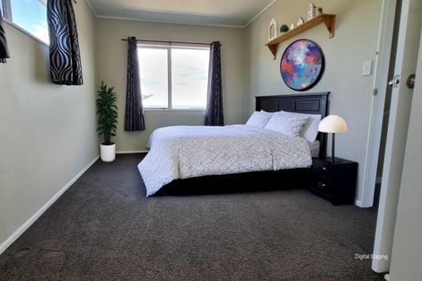 Photo of property in 516 Great South Road, Rosehill, Papakura, 2113