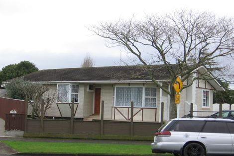 Photo of property in 92 Rugby Street, Awapuni, Palmerston North, 4412