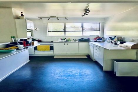 Photo of property in 3/10 Walpole Avenue, Hillpark, Auckland, 2102