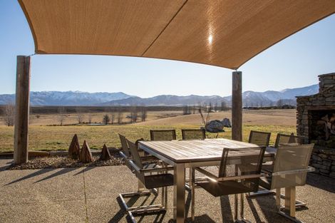 Photo of property in 309 Golden Road, Springvale, Alexandra, 9393