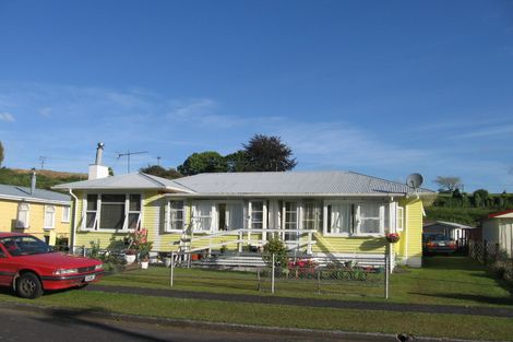 Photo of property in 25 Bullians Avenue, Taumarunui, 3920