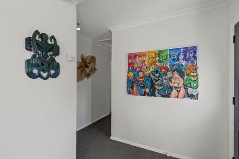 Photo of property in 16 Bledisloe Street, Levin, 5510