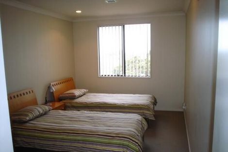 Photo of property in 2m/160 Symonds Street, Eden Terrace, Auckland, 1010