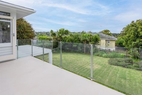 Photo of property in 7 Alton Avenue, Hillcrest, Auckland, 0627
