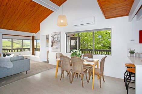 Photo of property in 10 Cameron Town Road, Pukekohe, 2678