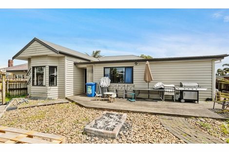 Photo of property in 245 Victoria Street West, Pukekohe, 2120
