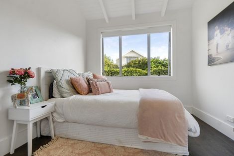 Photo of property in 255 Mangatawhiri Road, Omaha, Warkworth, 0986